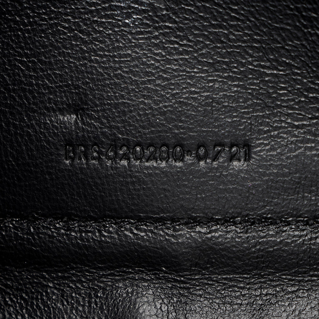 Saint Laurent Mixed Matelasse Calfskin Monogram Chain Wallet (SHF-q01O3t)
