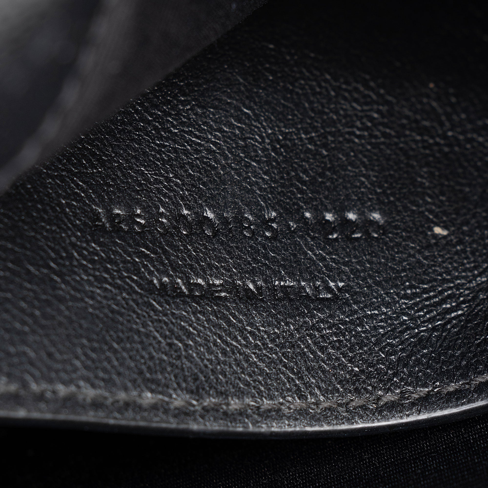 Saint Laurent Mixed Matelasse Grain de Poudre Monogram Medium Shoulder Bag (SHF-rmK6K7)