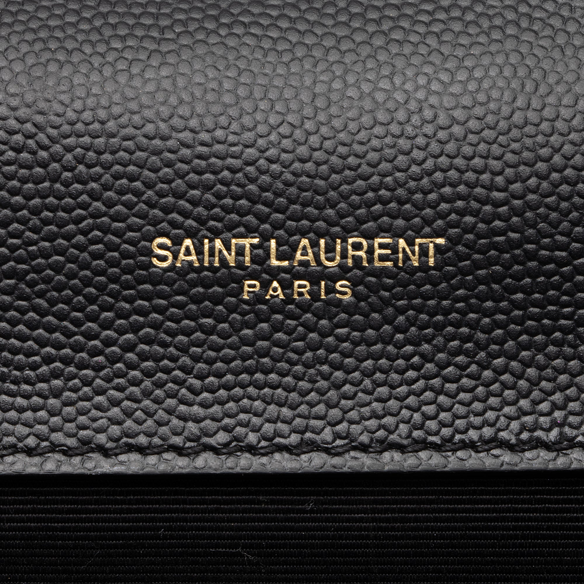 Saint Laurent Mixed Matelasse Leather Classic Monogram Medium Shoulder Bag (SHF-p2FnYk)