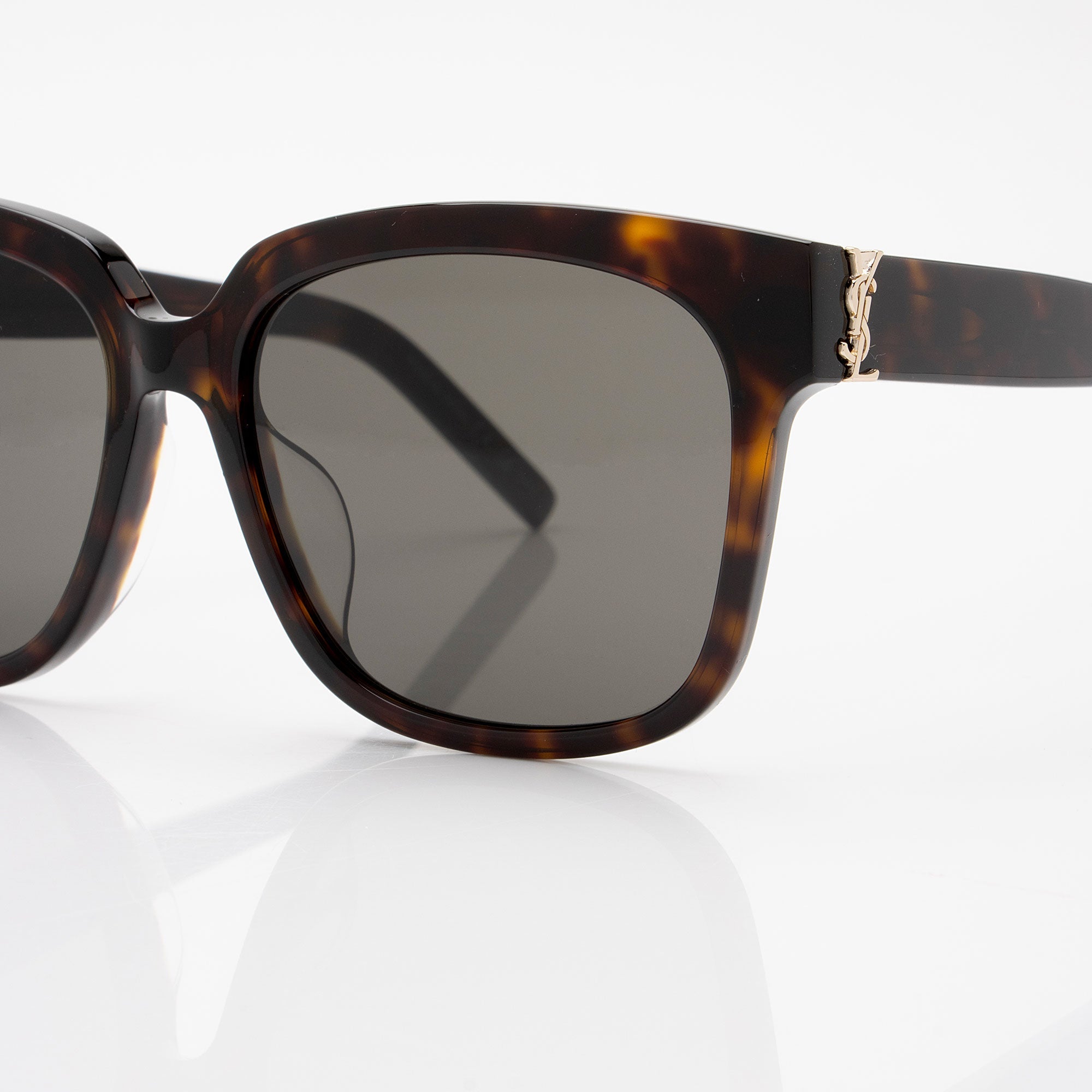 Saint Laurent Monogram Sunglasses (SHF-x8cjr8)