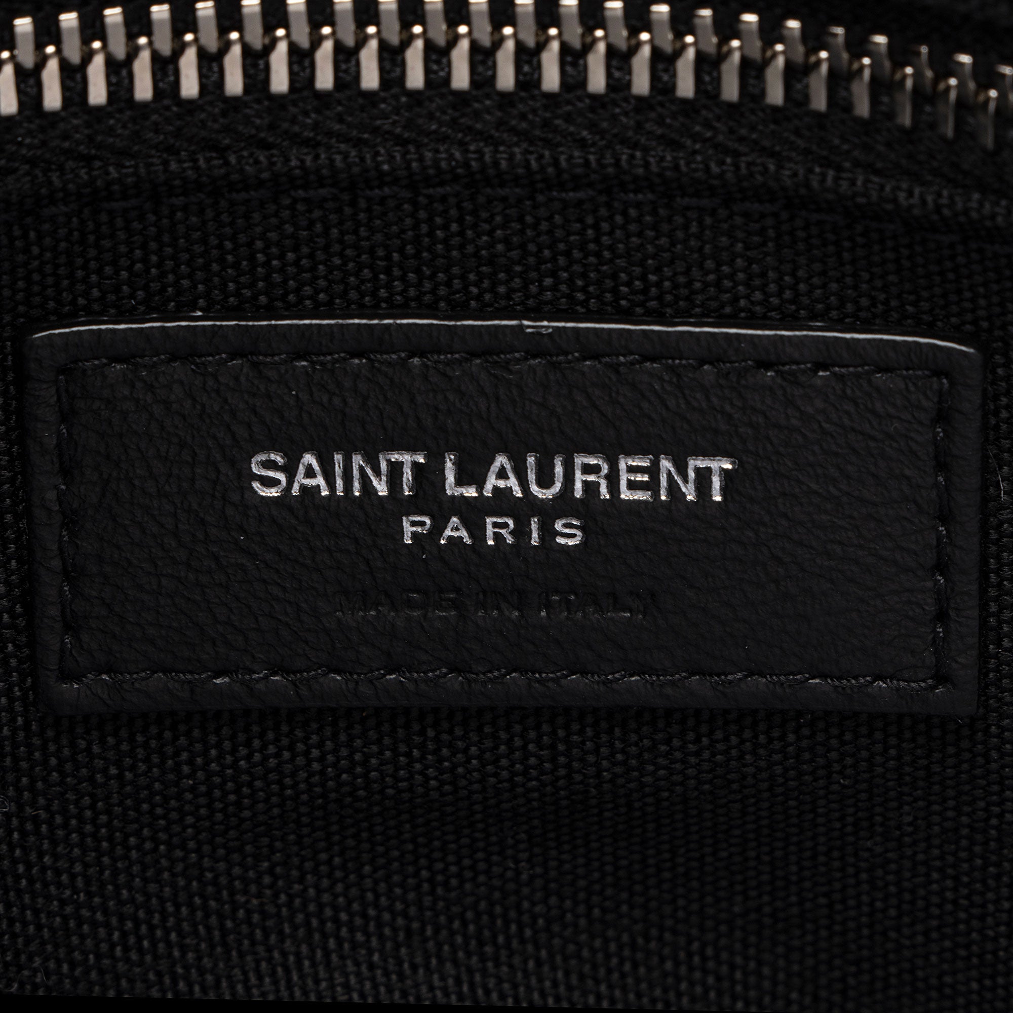 Saint Laurent Nylon Puffer Tall Tote (SHF-mFhaFp)