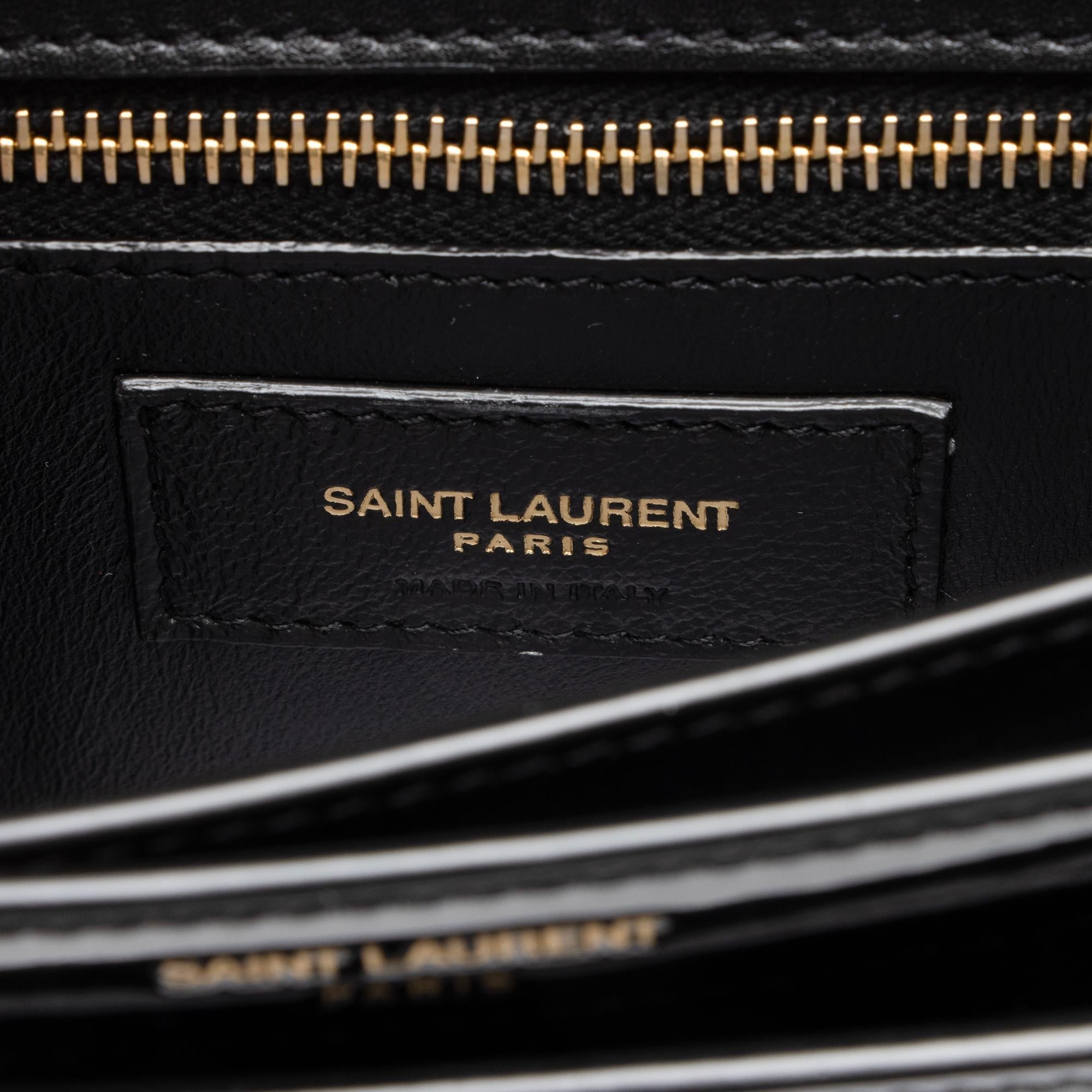 Saint Laurent Patent Leather Monogram Cassandra Medium Chain Bag (SHF-23411)