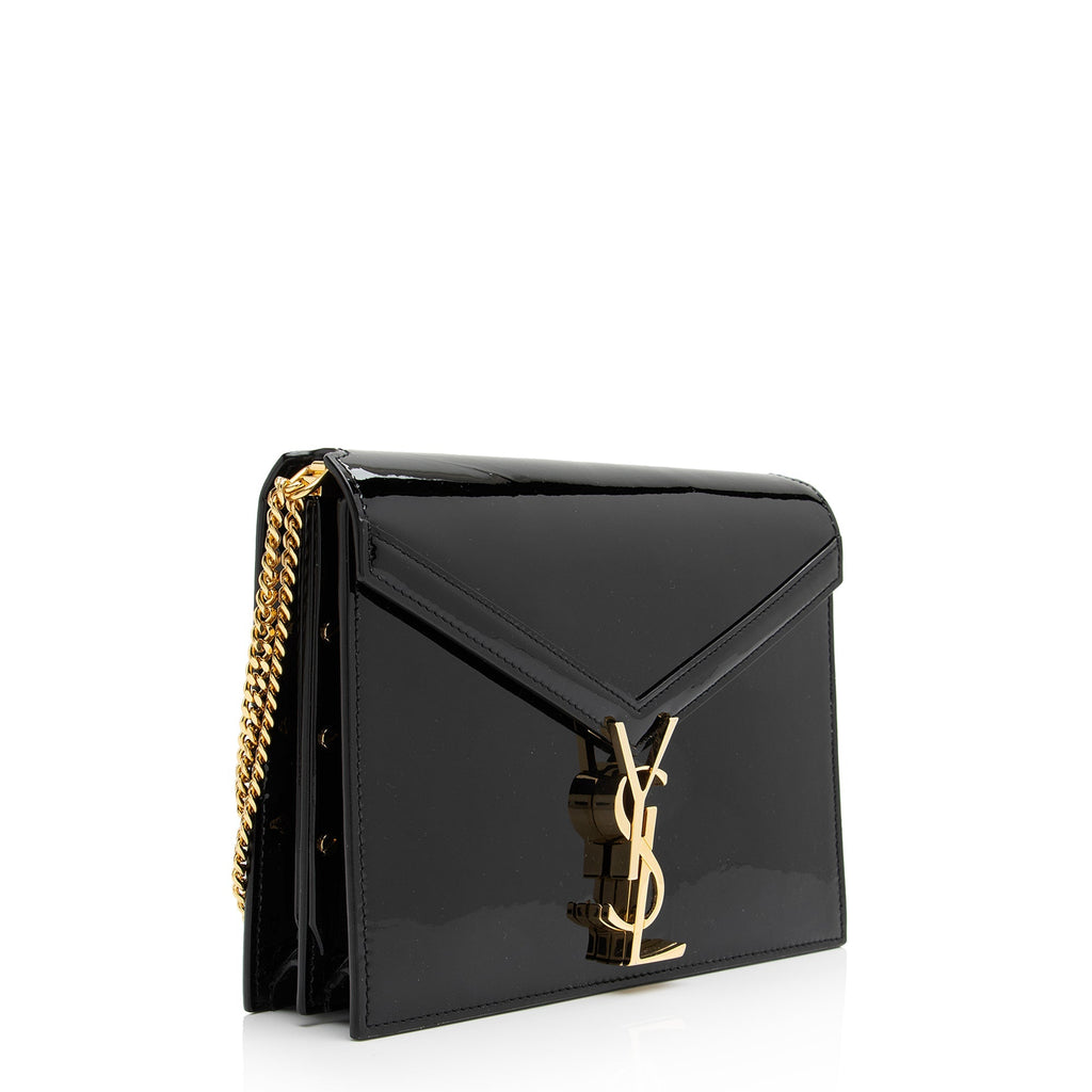 Saint Laurent Patent Leather Monogram Cassandra Medium Chain Bag (SHF-23413)
