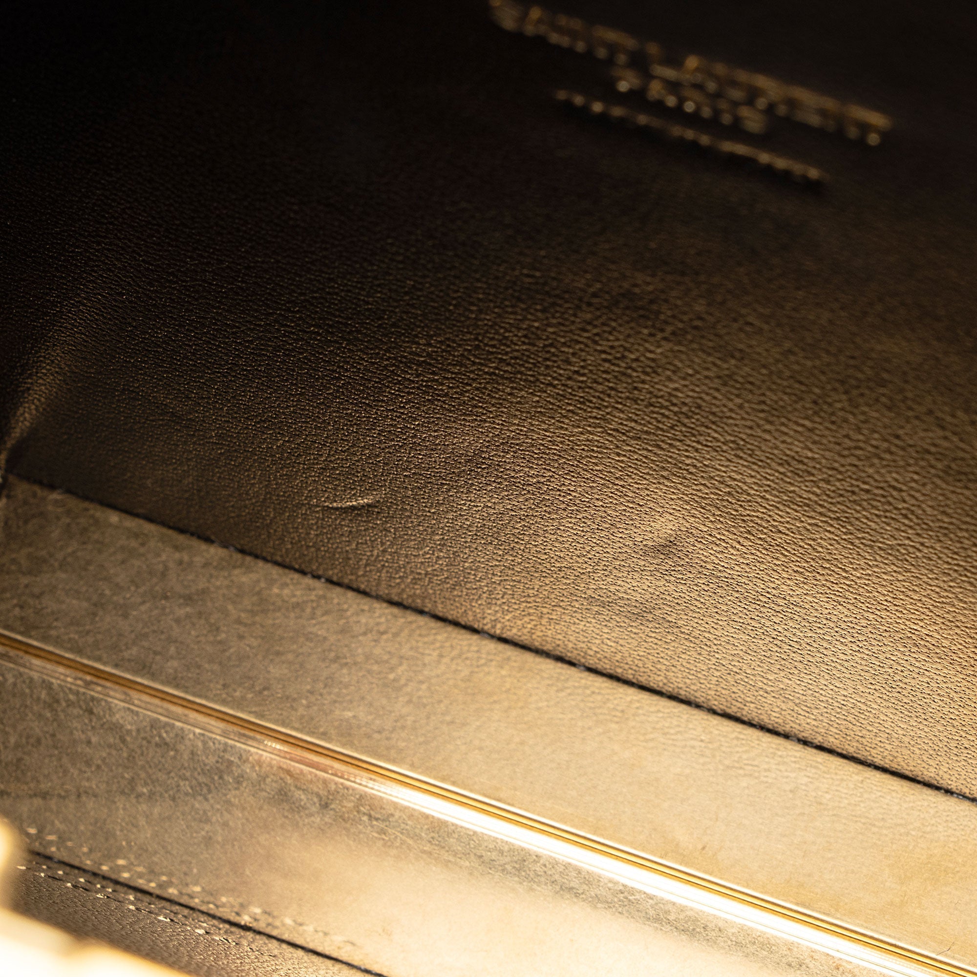 Saint Laurent Plexiglass Minaudiere Tuxedo Monogram Box Shoulder Bag (SHF-neNwyi)