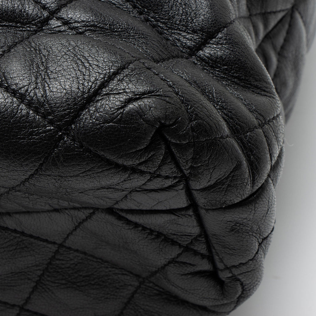 Saint Laurent Quilted Lambskin Monogram Icare Maxi Shopping Tote