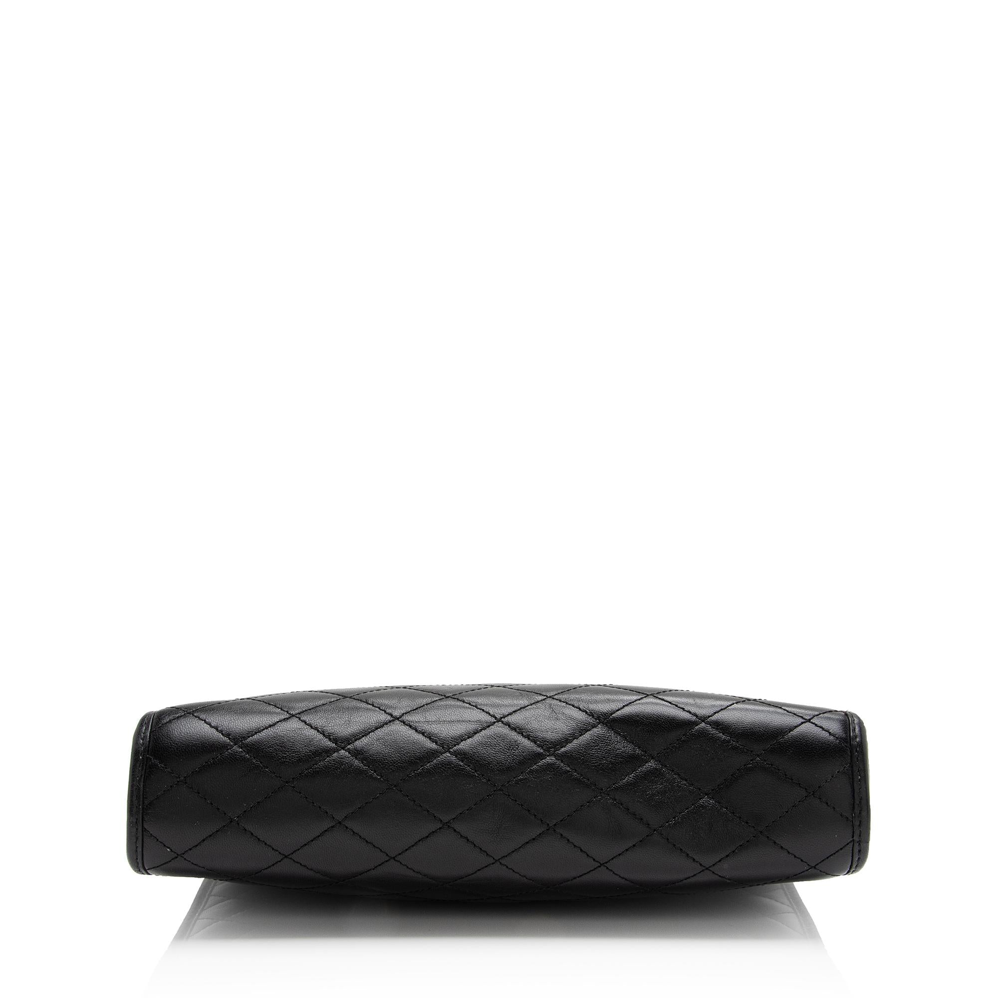 Saint Laurent Quilted Lambskin Monogram Victoire Baby Chain Clutch (SHF-M6OIgU)