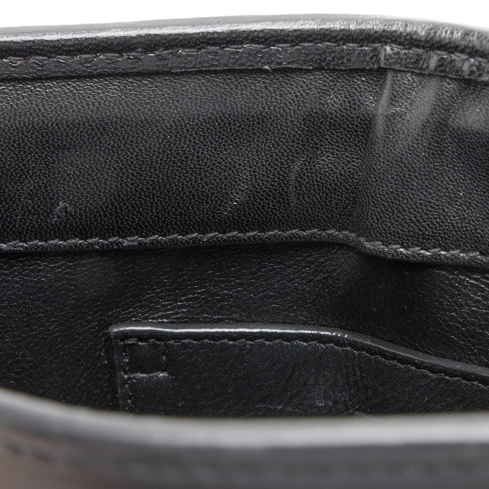 Saint Laurent Quilted Lambskin Monogram Victoire Baby Chain Clutch (SHF-M6OIgU)