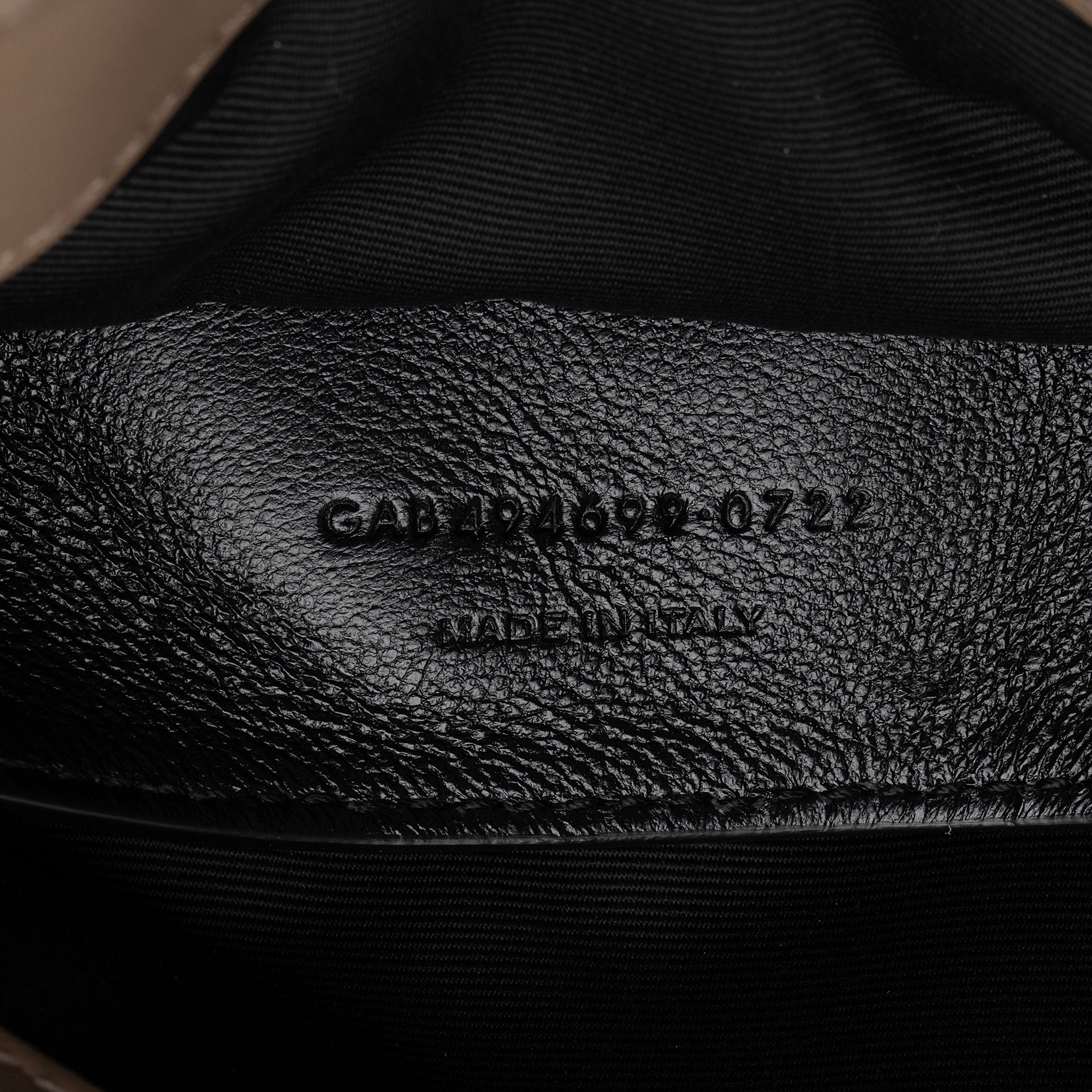 Saint Laurent Suede Monogram LouLou Chain Small Crossbody (SHF-JtlYPP)