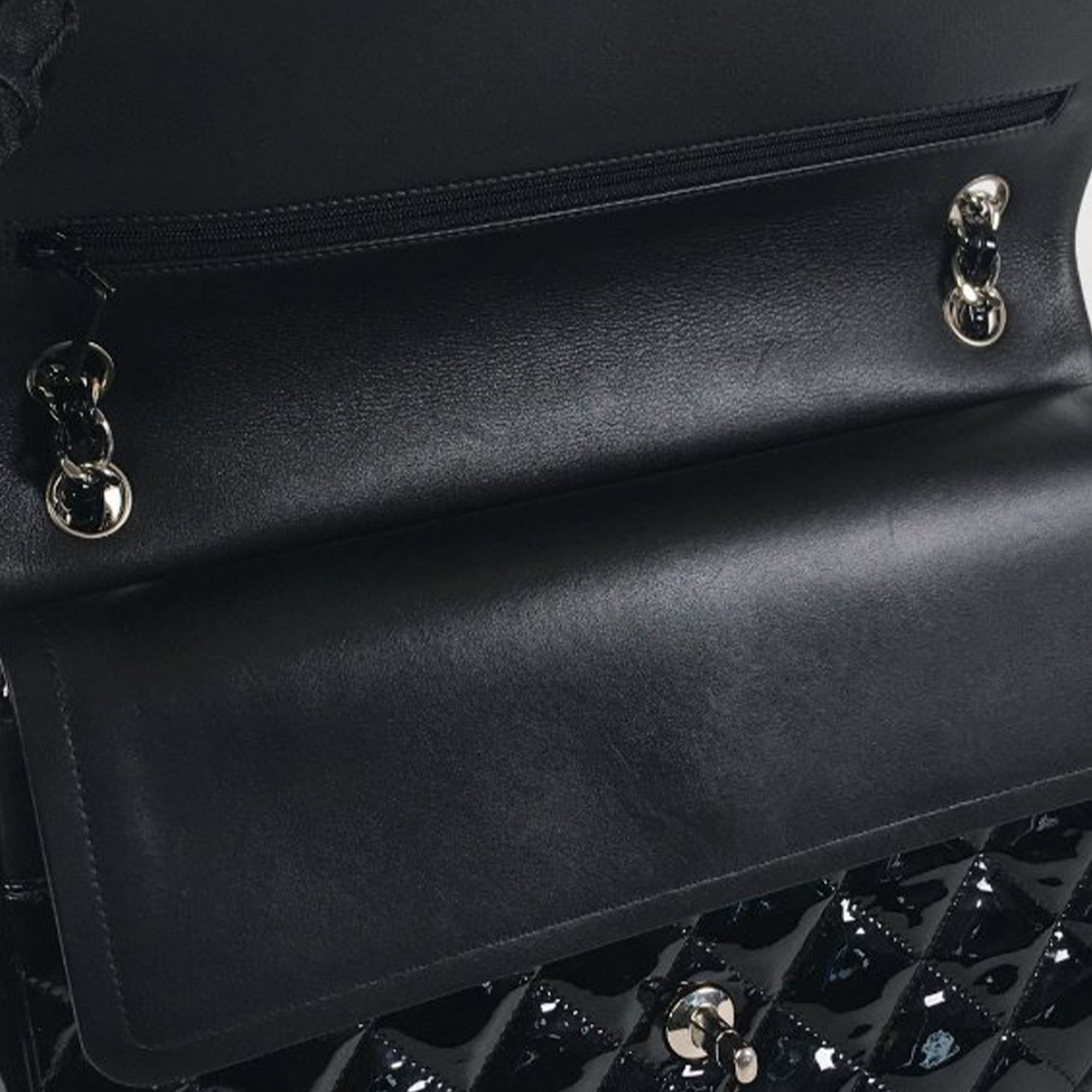 Chanel Classic Double Flap Jumbo Black Patent Leather SiLouis Vuittoner