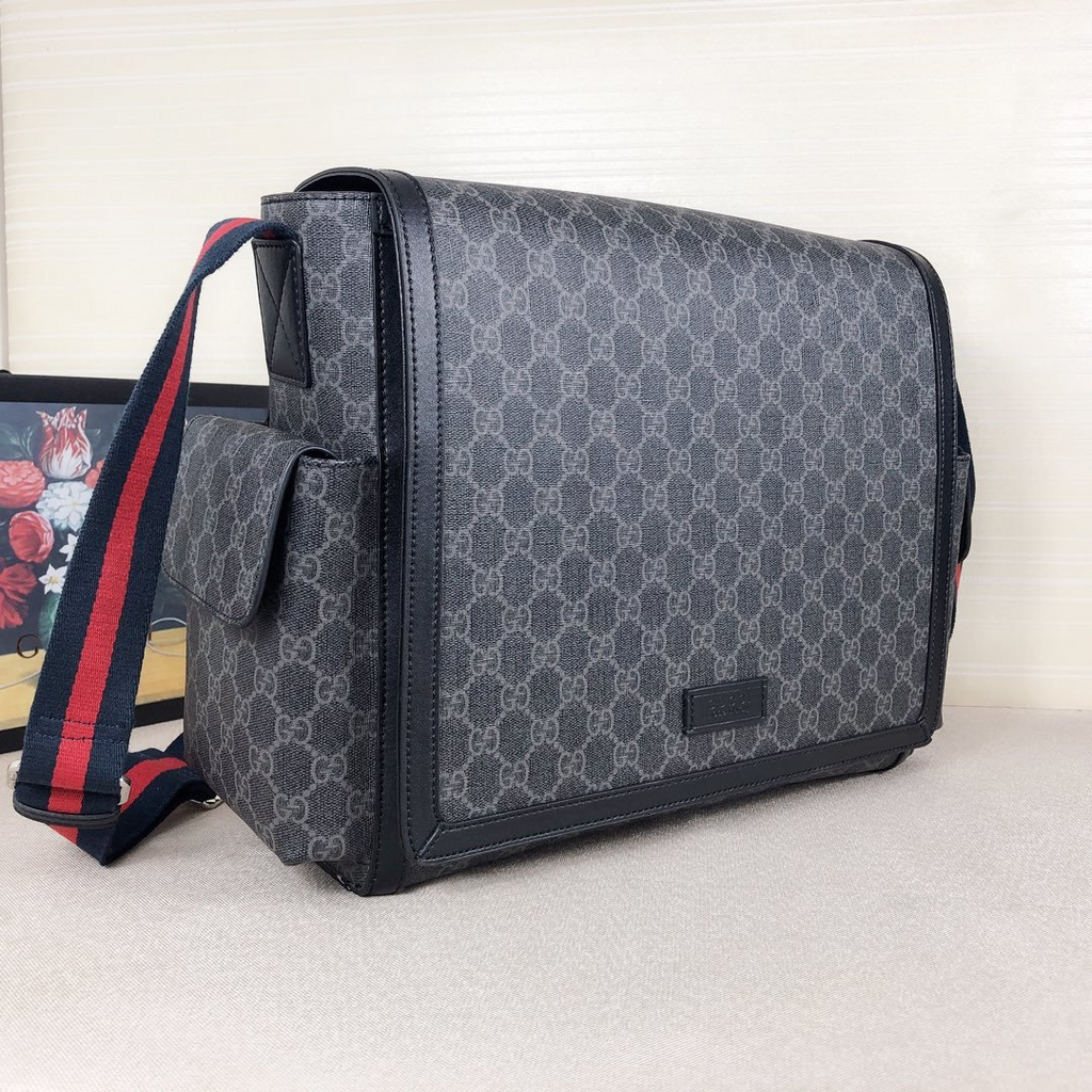 Elite Carryalls