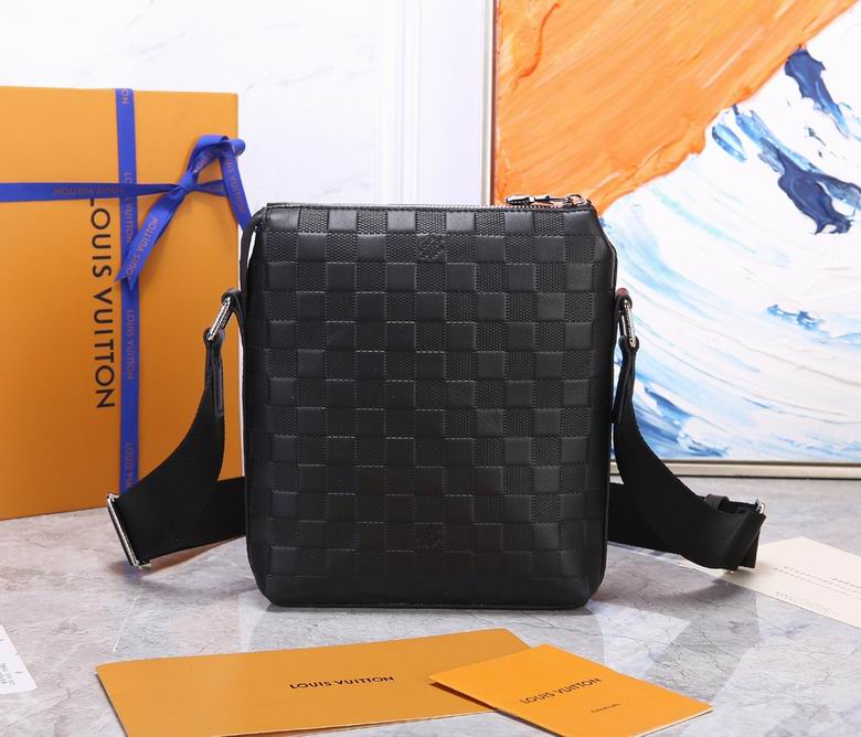 Elite Carryalls