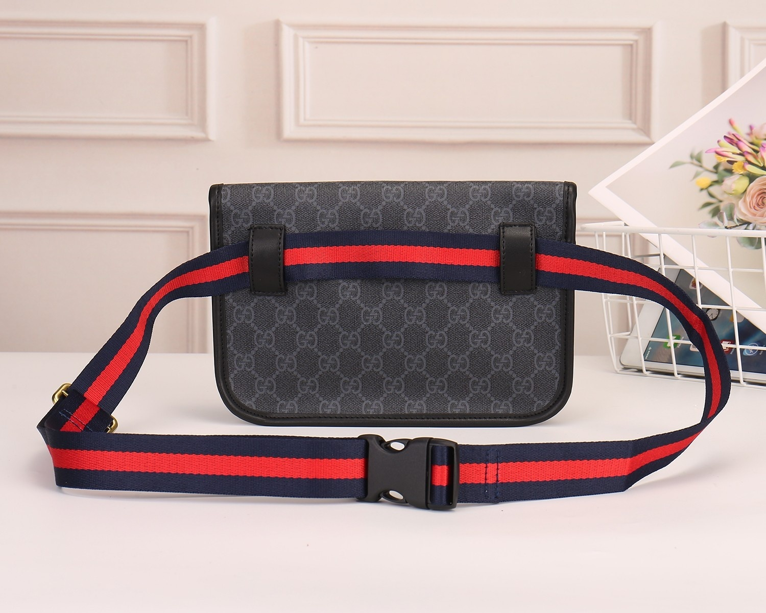 Elite Carryalls