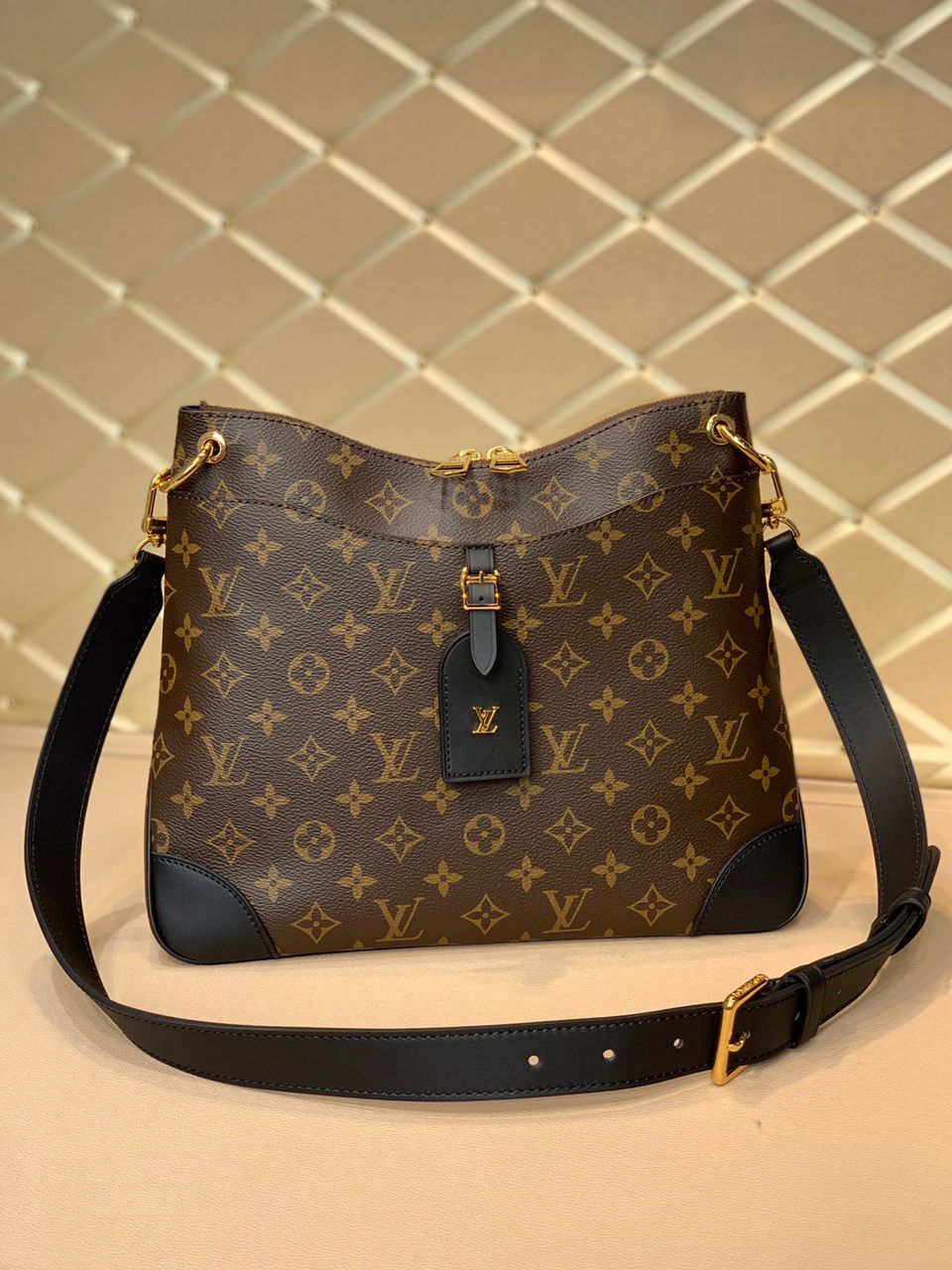 Louis Vuitton Odeon PM Monogram Canvas For Women, Women’s Handbags, Shoulder And Crossbody Bags 11in/28cm Louis Vuitton M45353