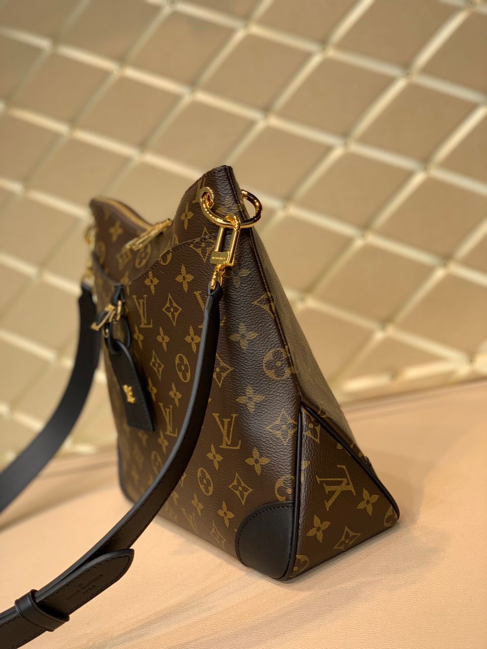 Louis Vuitton Odeon PM Monogram Canvas For Women, WomenÃƒÂ¢Ã¢â€šÂ¬Ã¢â€žÂ¢s Handbags, Shoulder And Crossbody Bags 11in/28cm Louis Vuitton M45353