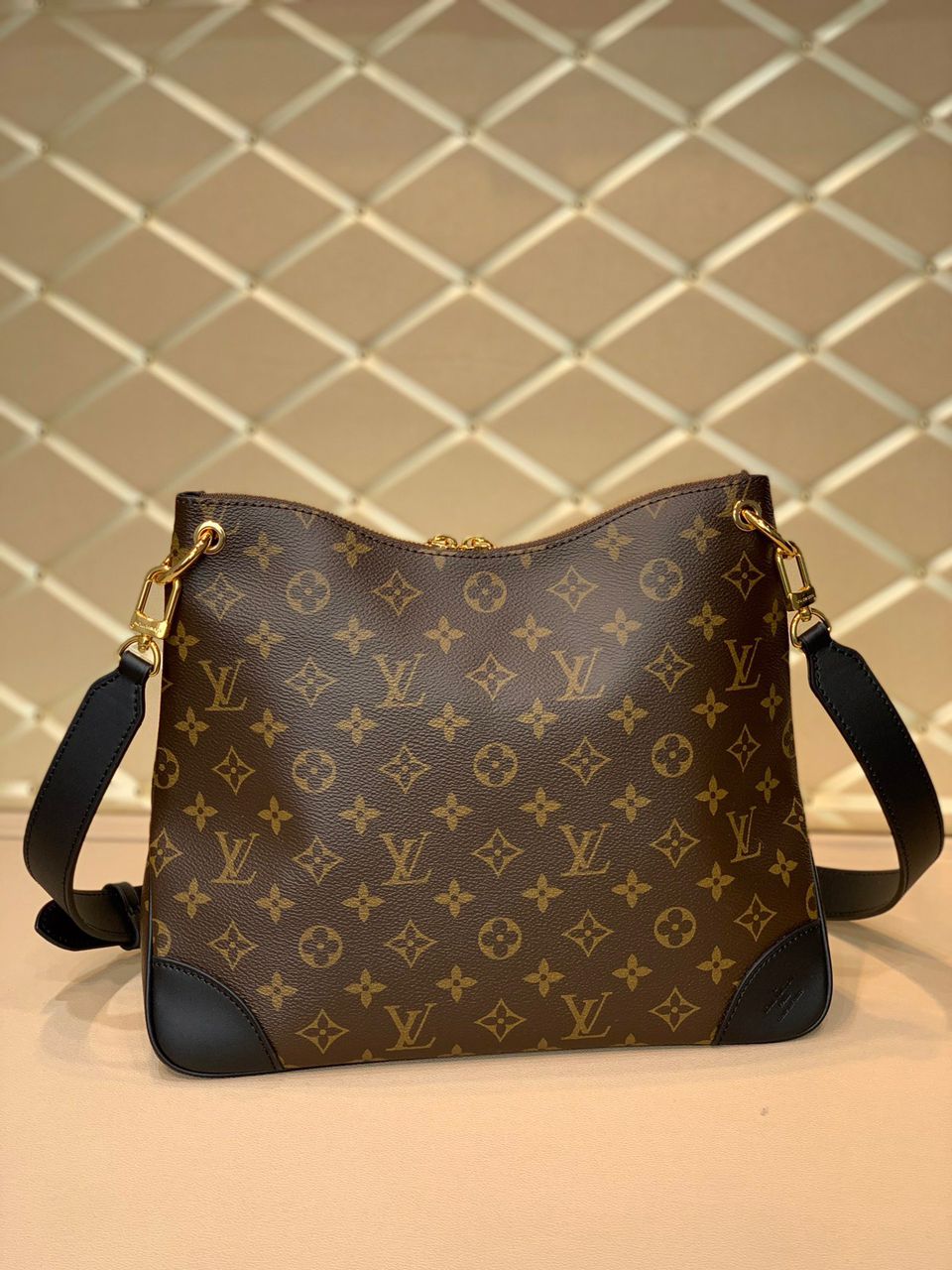 Louis Vuitton Odeon PM Monogram Canvas For Women, Women’s Handbags, Shoulder And Crossbody Bags 11in/28cm Louis Vuitton M45353