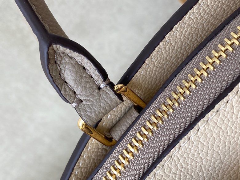 Louis Vuitton Petit Palais Monogram Flowers Tourterelle/Creme For Women,  Shoulder And Crossbody Bags 11.4in/29cm Louis Vuitton M58914