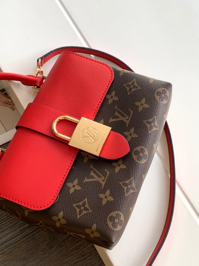 Louis Vuitton Locky Monogram Canvas Red For Women,  Shoulder And Crossbody Bags 7.9in/20cm Louis Vuitton M44322