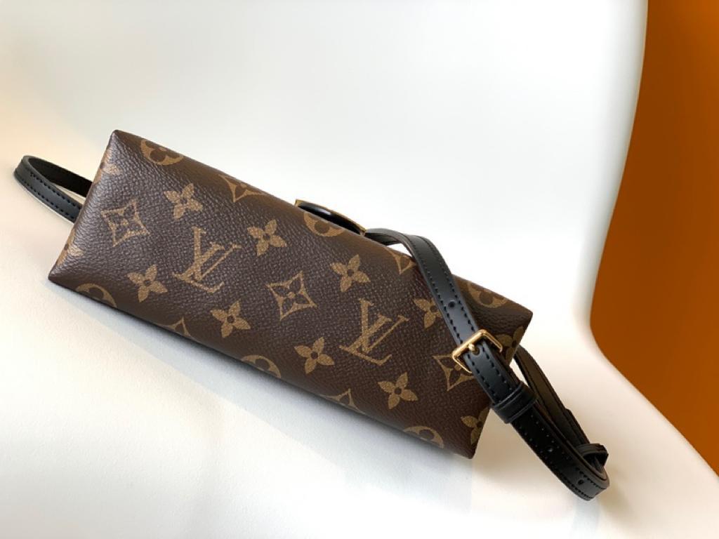 Louis Vuitton Locky Burberry Monogram Canvas Black For Women, Women’s Handbags, Shoulder And Crossbody Bags 7.9in/20cm Louis Vuitton M44141
