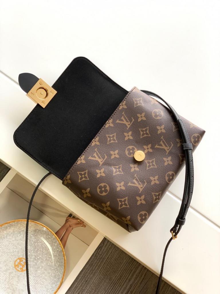 Louis Vuitton Locky Monogram Canvas Black For Women, WomenÃƒÂ¢Ã¢â€šÂ¬Ã¢â€žÂ¢s Handbags, Shoulder And Crossbody Bags 7.9in/20cm Louis Vuitton M44141