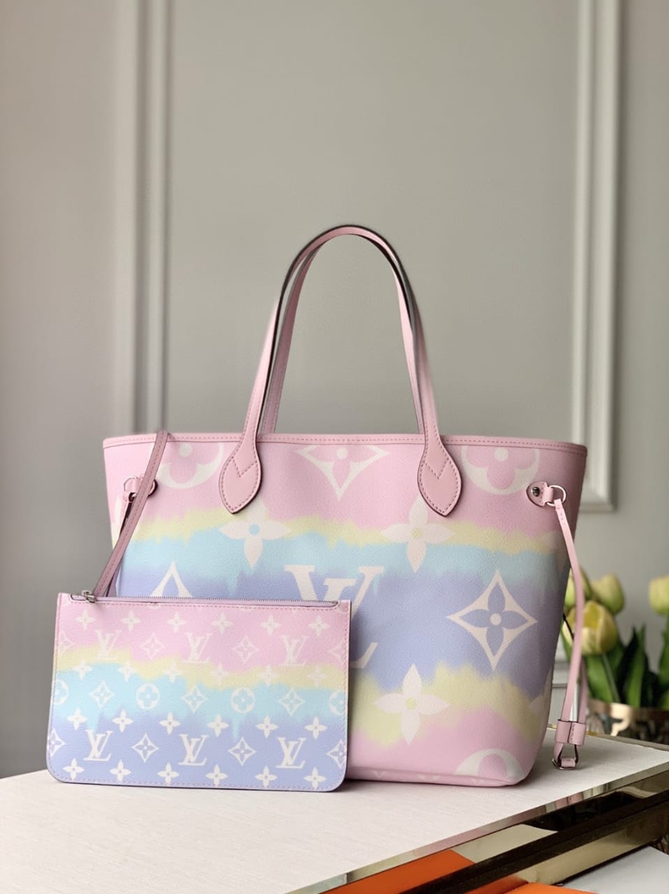 Louis Vuitton Neverfull MM Tote Bag Monogram Canvas For Louis Vuitton Escale Collection,  Shoulder Bags 12.2in/31cm Louis Vuitton M45270