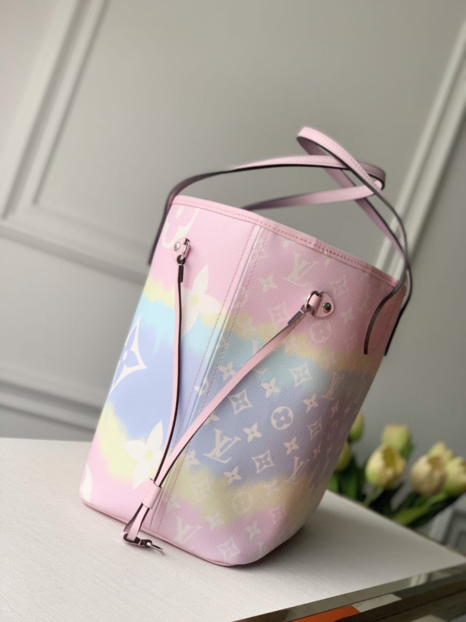 Louis Vuitton Neverfull MM Tote Bag Monogram Canvas For Louis Vuitton Escale Collection,  Shoulder Bags 12.2in/31cm Louis Vuitton M45270