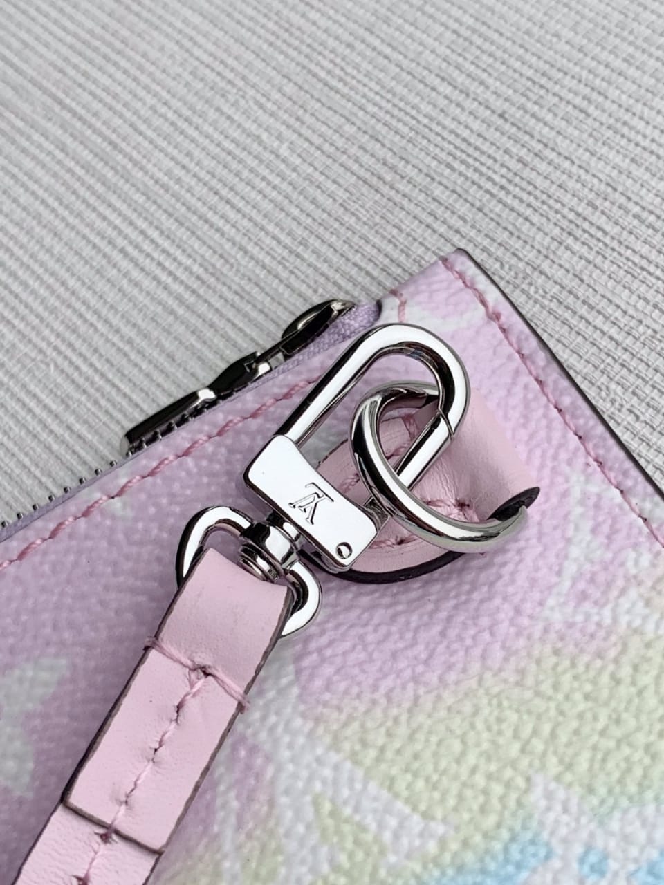 Louis Vuitton Neverfull MM Tote Bag Monogram Canvas For Louis Vuitton Escale Collection,  Shoulder Bags 12.2in/31cm Louis Vuitton M45270