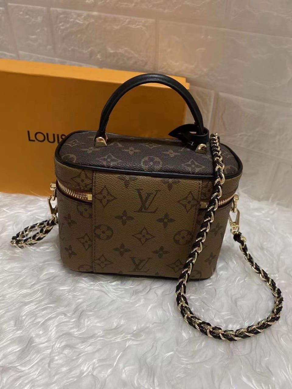 Louis Vuitton Vanity PM Monogram And Monogram Reverse Canvas By Nicolas Ghesquiere For Women,  Shoulder And Crossbody Bags 7.5in/19cm Louis Vuitton M42264