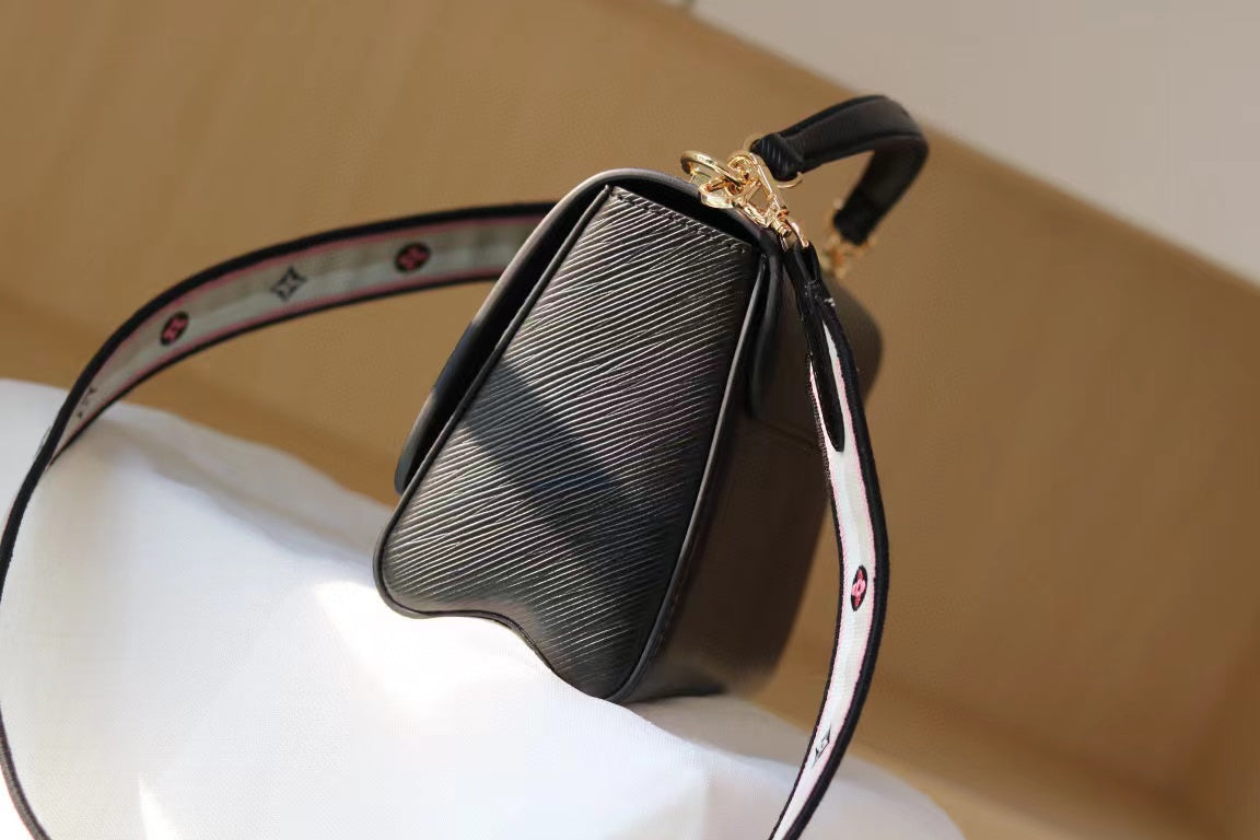 Louis Vuitton Twist MM Monogram Blossoms Black For Women,  Shoulder And Crossbody Bags 9.1in/23cm Louis Vuitton M57505