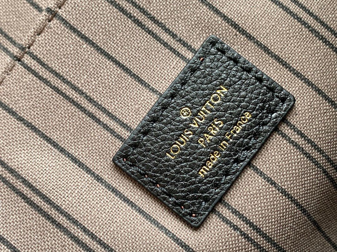 Louis Vuitton Pochette Metis Monogram Empreinte Black For Women,  Shoulder And Crossbody Bags 9.8in/25cm Louis Vuitton M41487