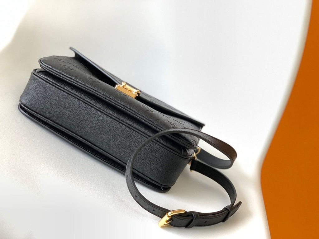 Louis Vuitton Pochette Metis Monogram Empreinte Black For Women,  Shoulder And Crossbody Bags 9.8in/25cm Louis Vuitton M41487