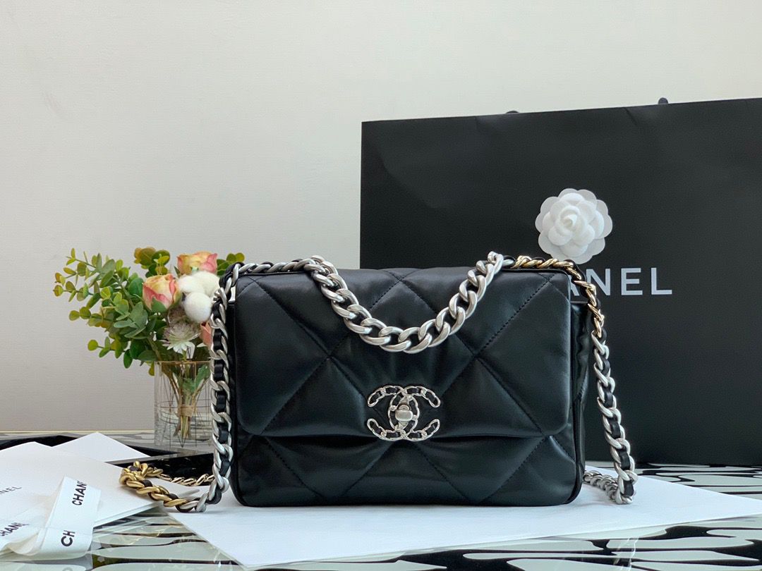 Chanel Classic GlamIap Bag Black For Women 10.2in/26cm