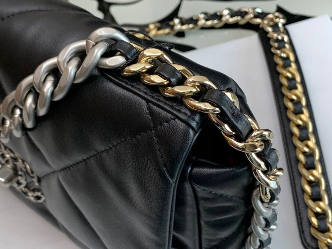 Chanel Classic GlamIap Bag Black For Women 10.2in/26cm
