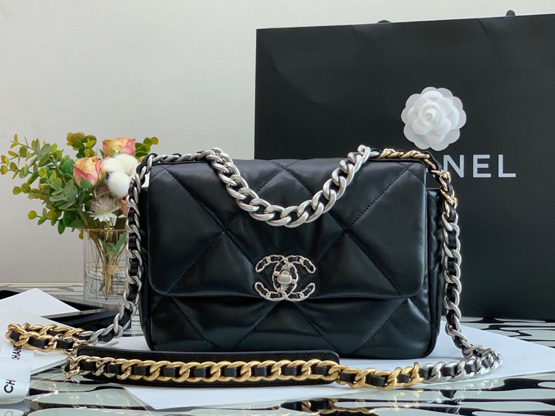 Chanel Classic GlamIap Bag Black For Women 10.2in/26cm
