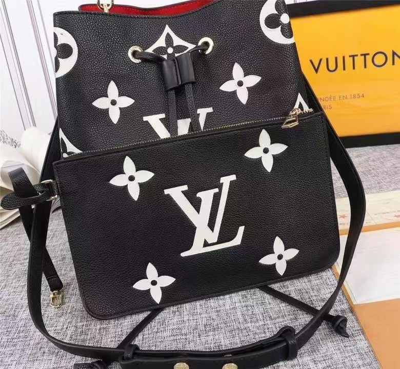 Louis Vuitton NeoNoe MM Bucket Bag Monogram GlamIowers Black/White For Women,  Shoulder And Crossbody Bags 10.2in/26cm Louis Vuitton M45497