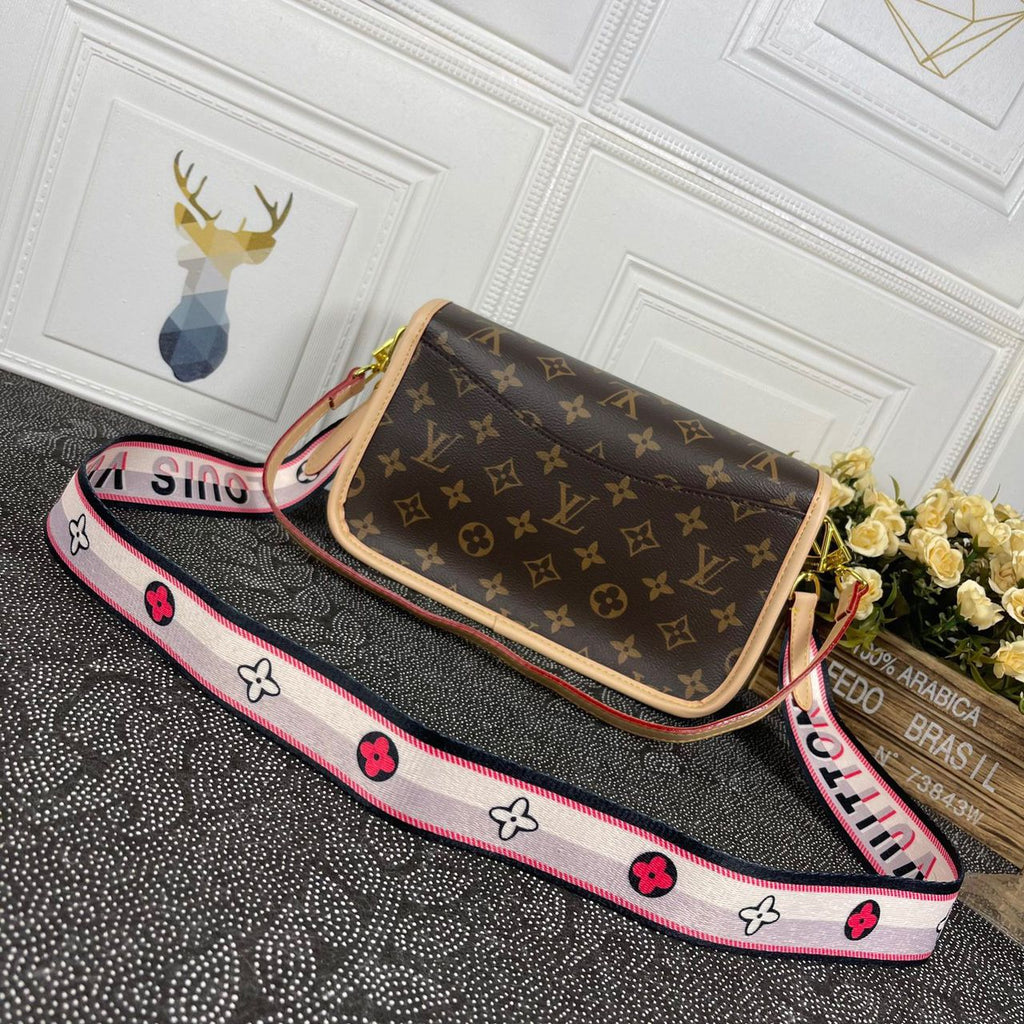 Louis Vuitton GLAMIane Monogram Canvas For Women, WomenÃƒÂ¢Ã¢â€šÂ¬Ã¢â€žÂ¢s Handbags, Shoulder Bags 9.4in/24cm Louis Vuitton M45985