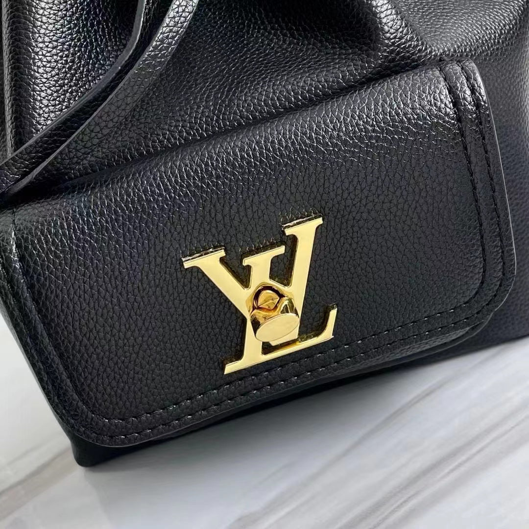 Louis Vuitton Lockme Bucket Black For Women,  Shoulder And Crossbody Bags 9.1in/23cm Louis Vuitton M57687