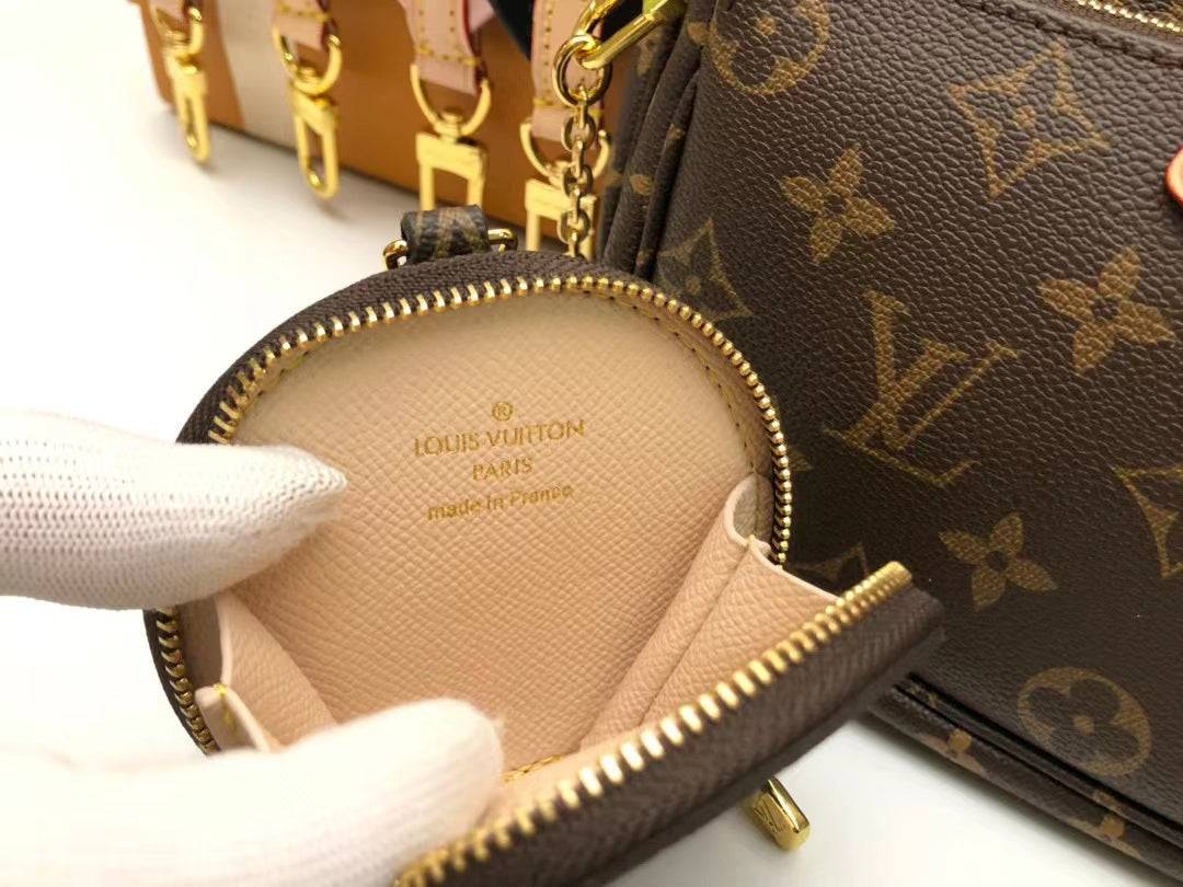 Louis Vuitton Multi Pochette AcGLAMIssoires Monogram Canvas Khaki For Women,  Shoulder And Crossbody Bags 9.4in/24cm Louis Vuitton M44813