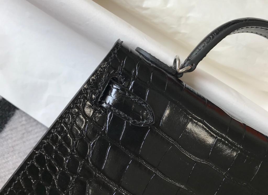 Mini Kelly 19 Black SiLouis Vuittoner Toned Hardware Bag For Women, Handbags, Shoulder Bags 7.5in/19cm