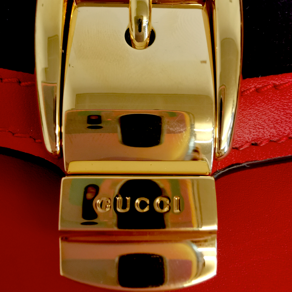 Gucci SyLouis Vuittonie Crossbody Bag Super Mini Red Leather Gold