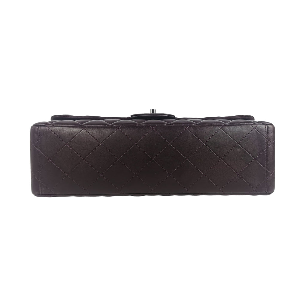 Chanel Classic Double Flap Maxi Purple Lambskin SiLouis Vuittoner