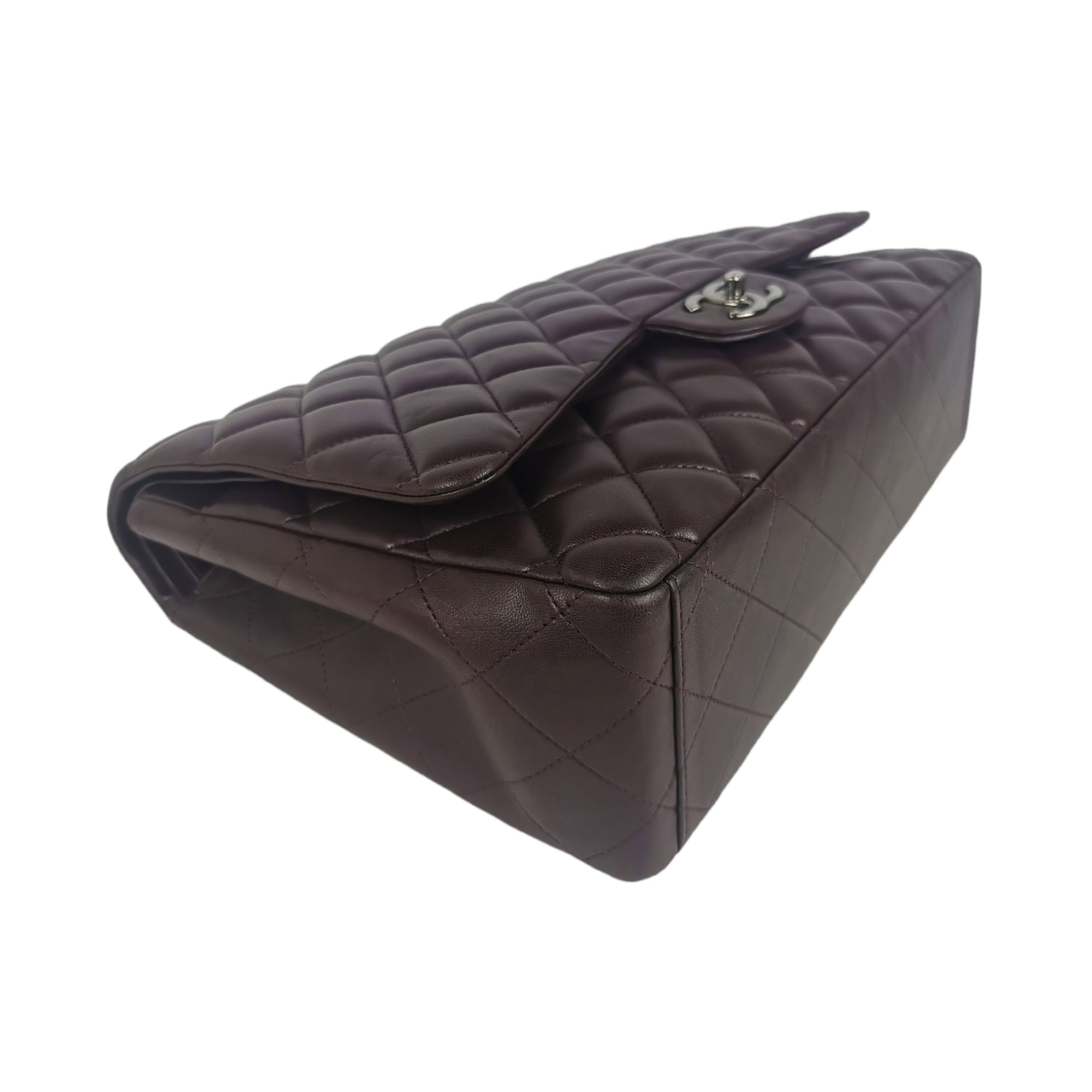 Chanel Classic Double Flap Maxi Purple Lambskin SiLouis Vuittoner