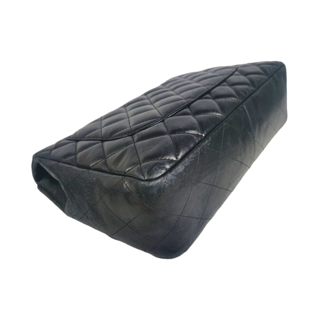 Chanel Classic Single Flap Jumbo Black Lambskin SiLouis Vuittoner