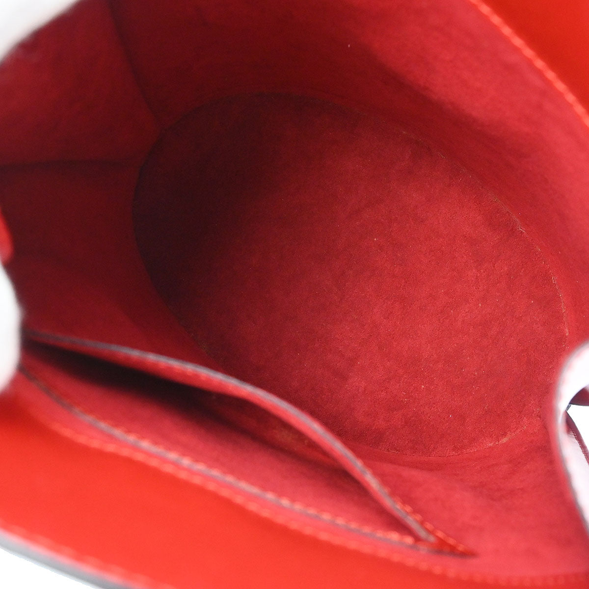 Louis Vuitton 1996 Red Epi Cluny Shoulder Bag M52257