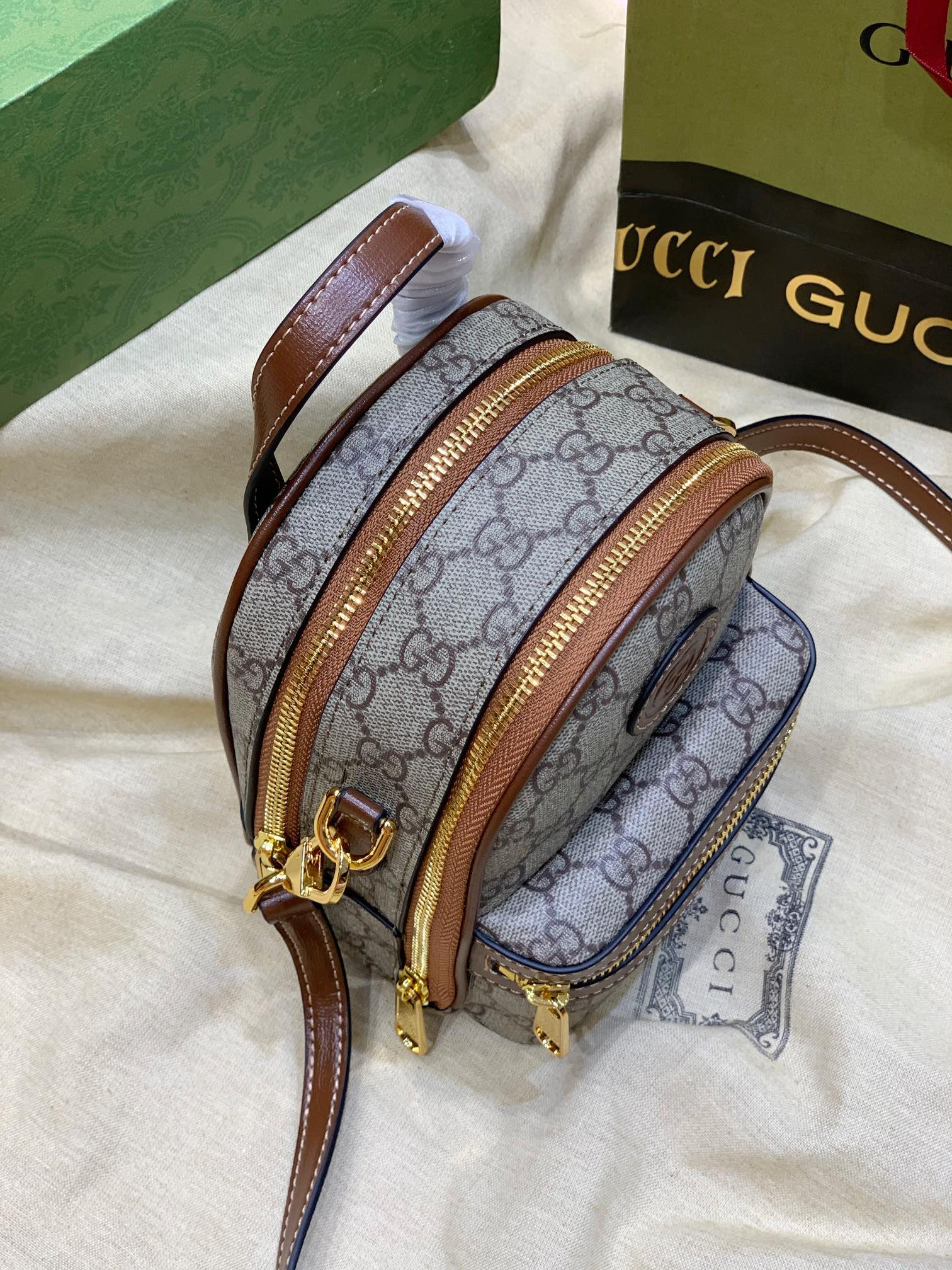 Elite Carryalls