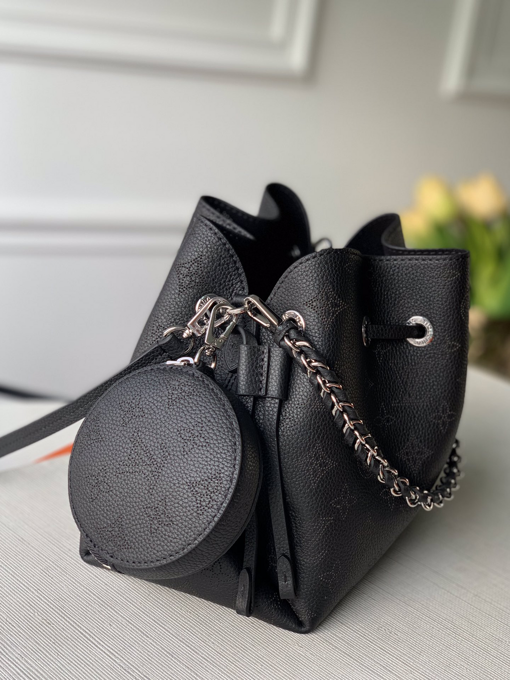 Elite Carryalls