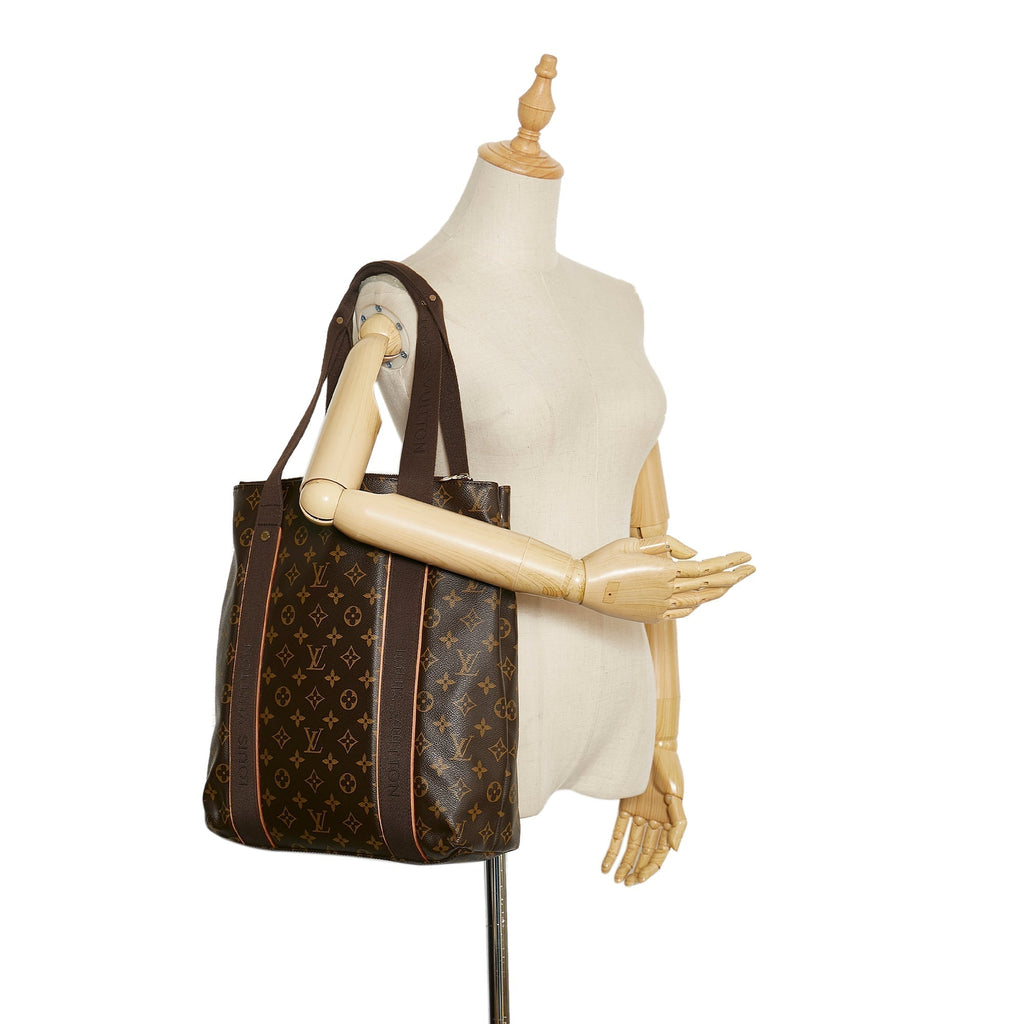 Louis Vuitton Cabas Beaubourg Monogram Canvas