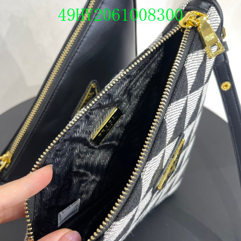 Prada Bags - The Luxera Bags  921