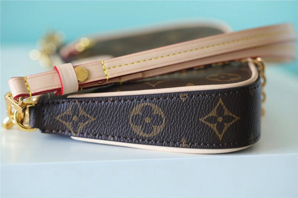 Louis Vuitton Easy Pouch On Strap Monogram Canvas For Women,  Shoulder And Crossbody Bags 19cm/7.5in Louis Vuitton