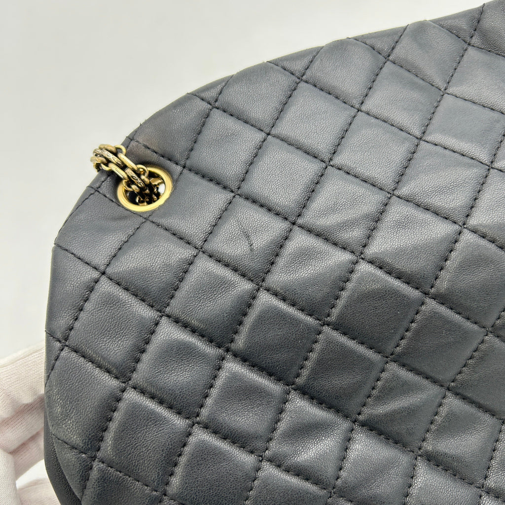 Chanel Matelasse Chain Shoulder Black Leather LA4509