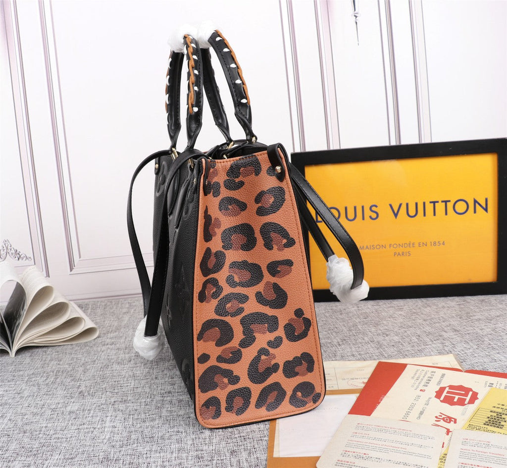 Elite Carryalls